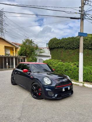 MINI COOPER 2.0 16V TWINPOWER GASOLINA JOHN COOPER WORKS 2P STEPTRONIC MINI COOPER 2.0 16V TWINPOWER GASOLINA JOHN COOPER WORKS 2P STEPTRONIC